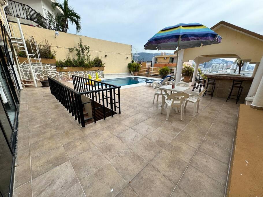 Villa Blue Coast With Pool And Ocean View 10 To 35 P Acapulco Esterno foto